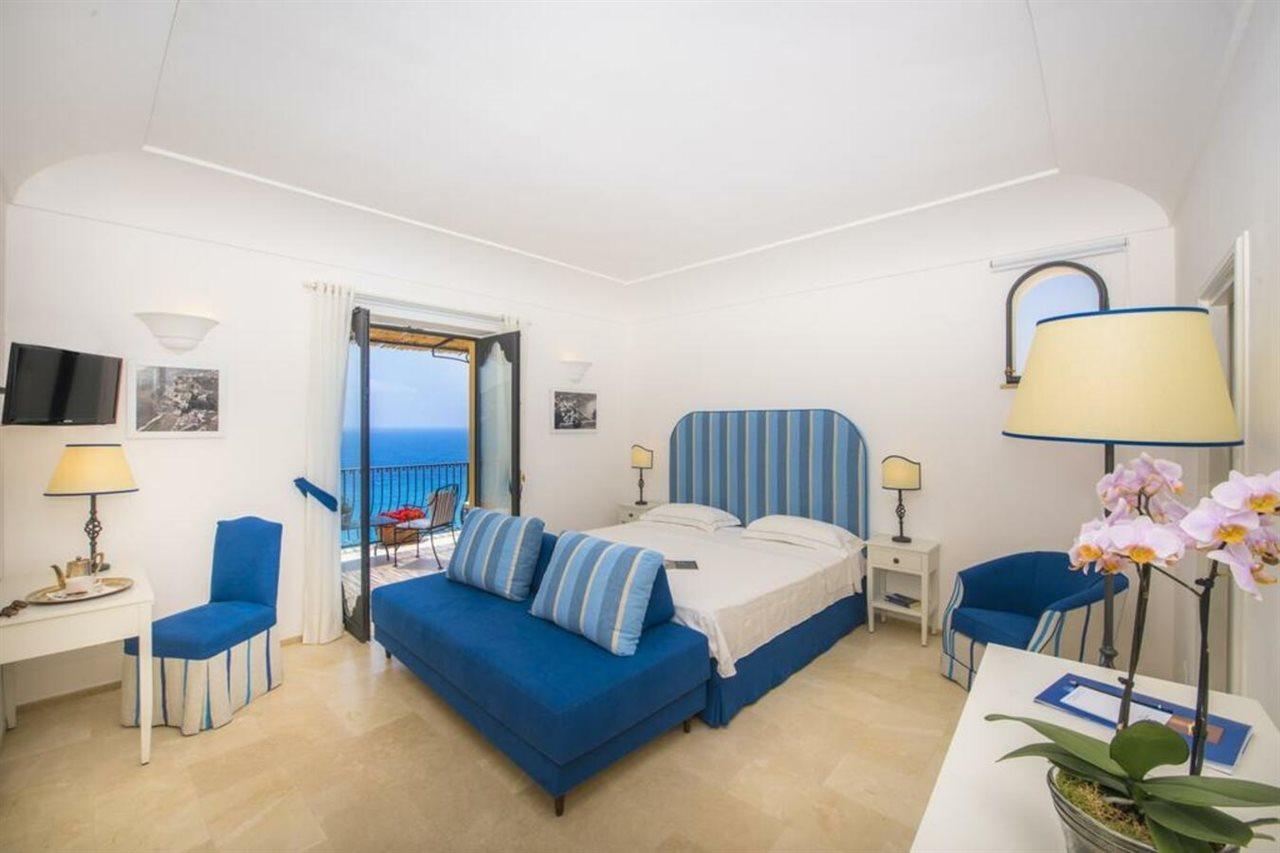 Hotel Miramare Maiori Bagian luar foto