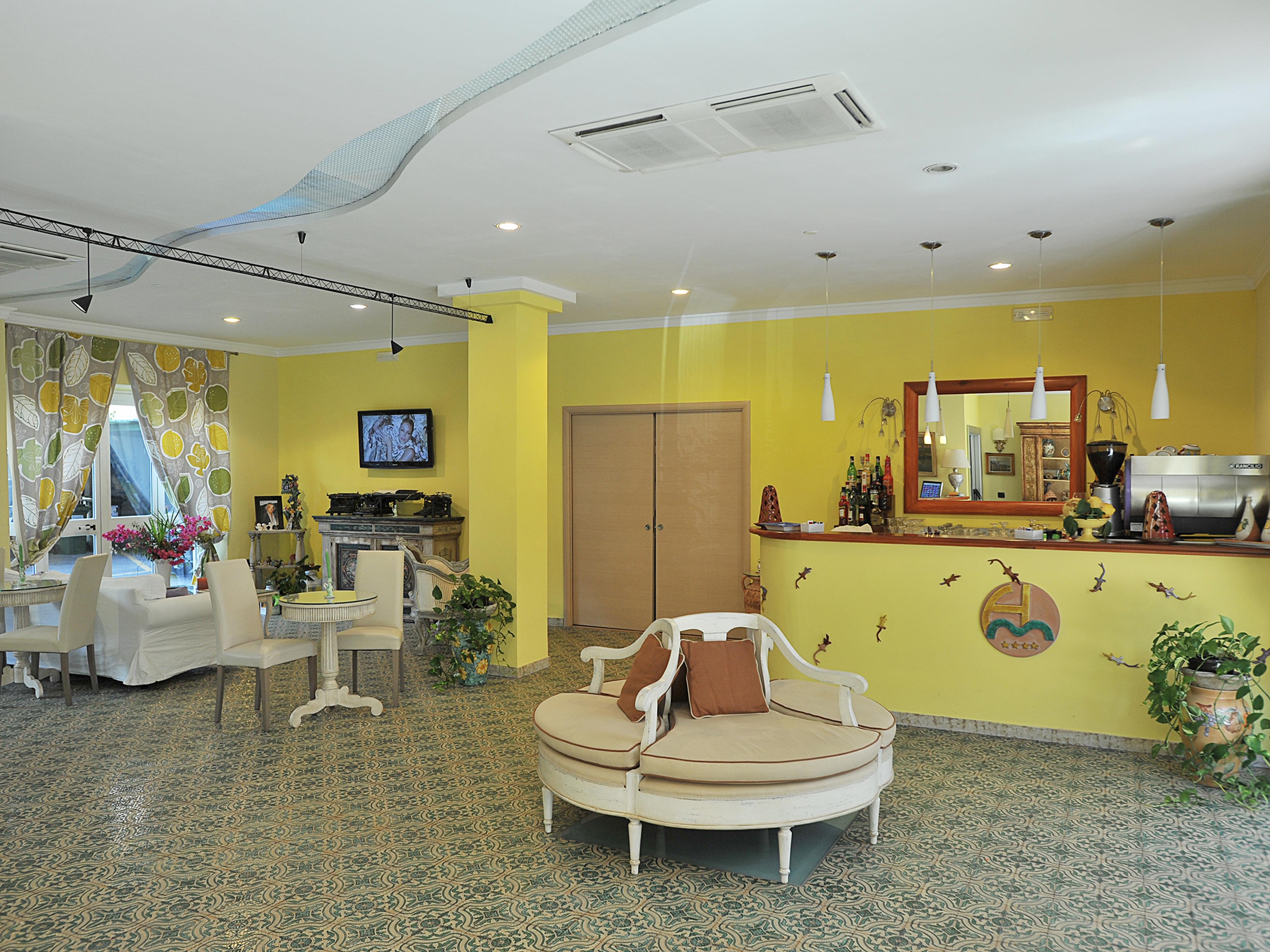 Hotel Miramare Maiori Bagian luar foto