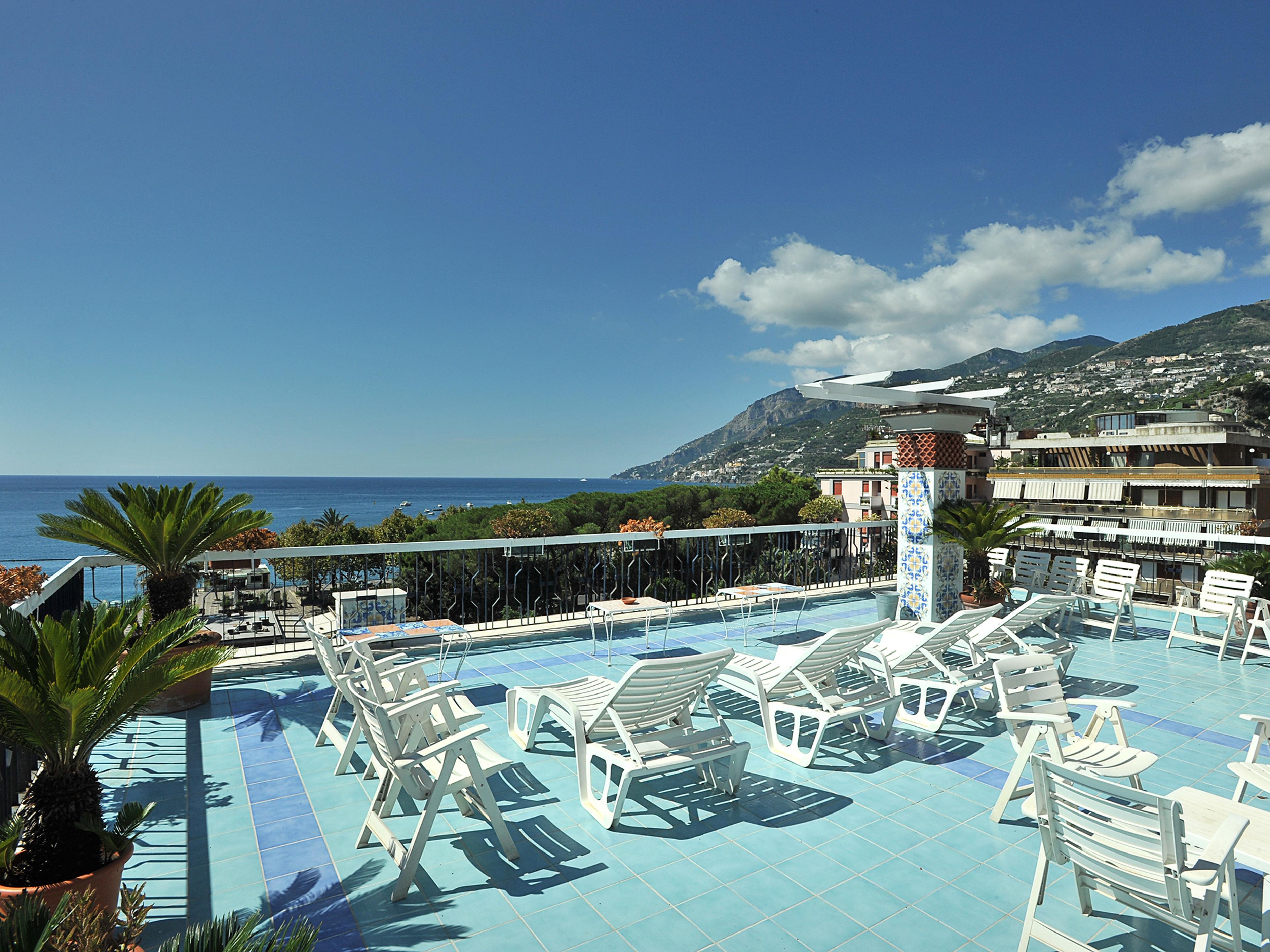 Hotel Miramare Maiori Bagian luar foto