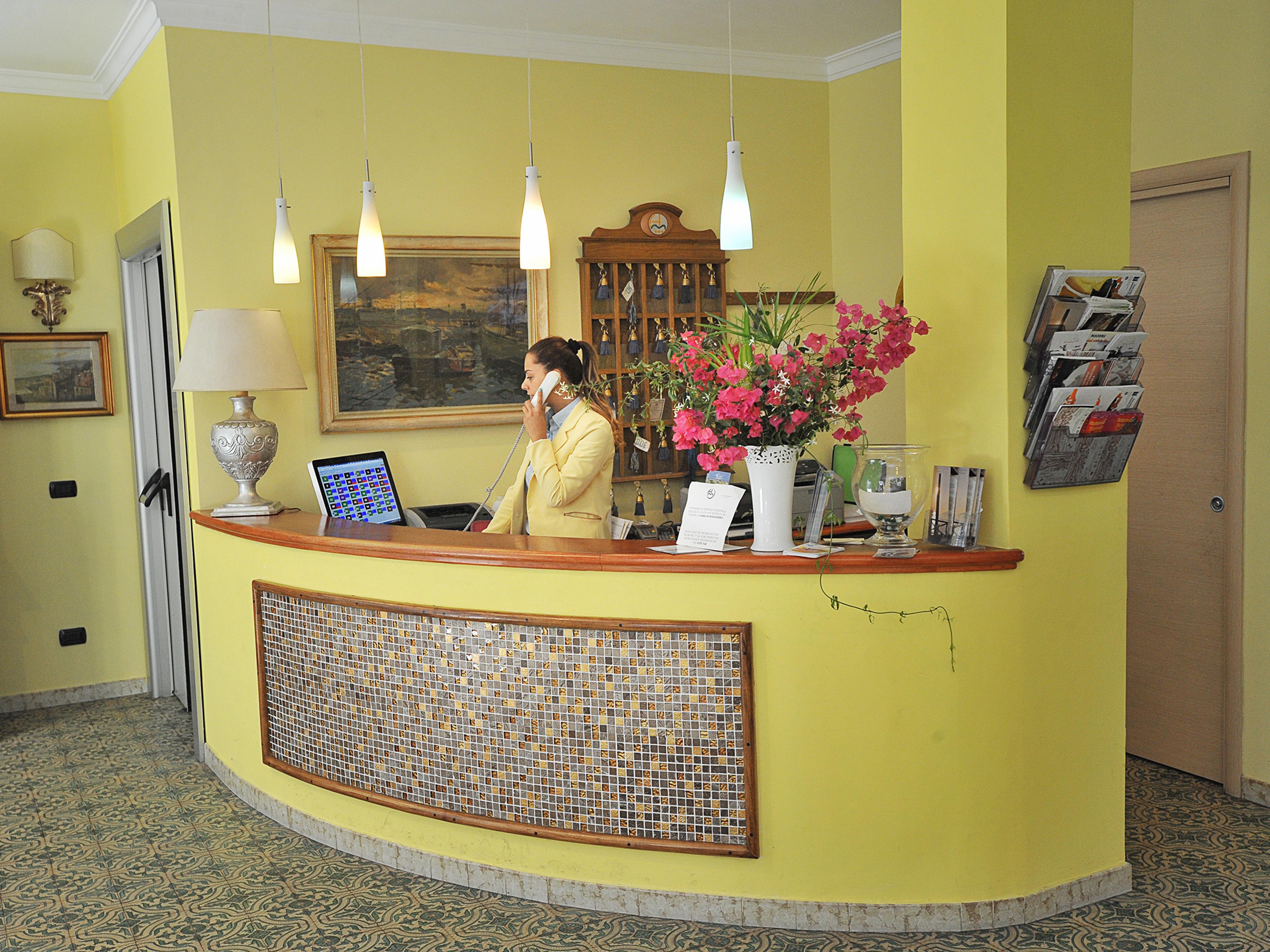 Hotel Miramare Maiori Bagian luar foto
