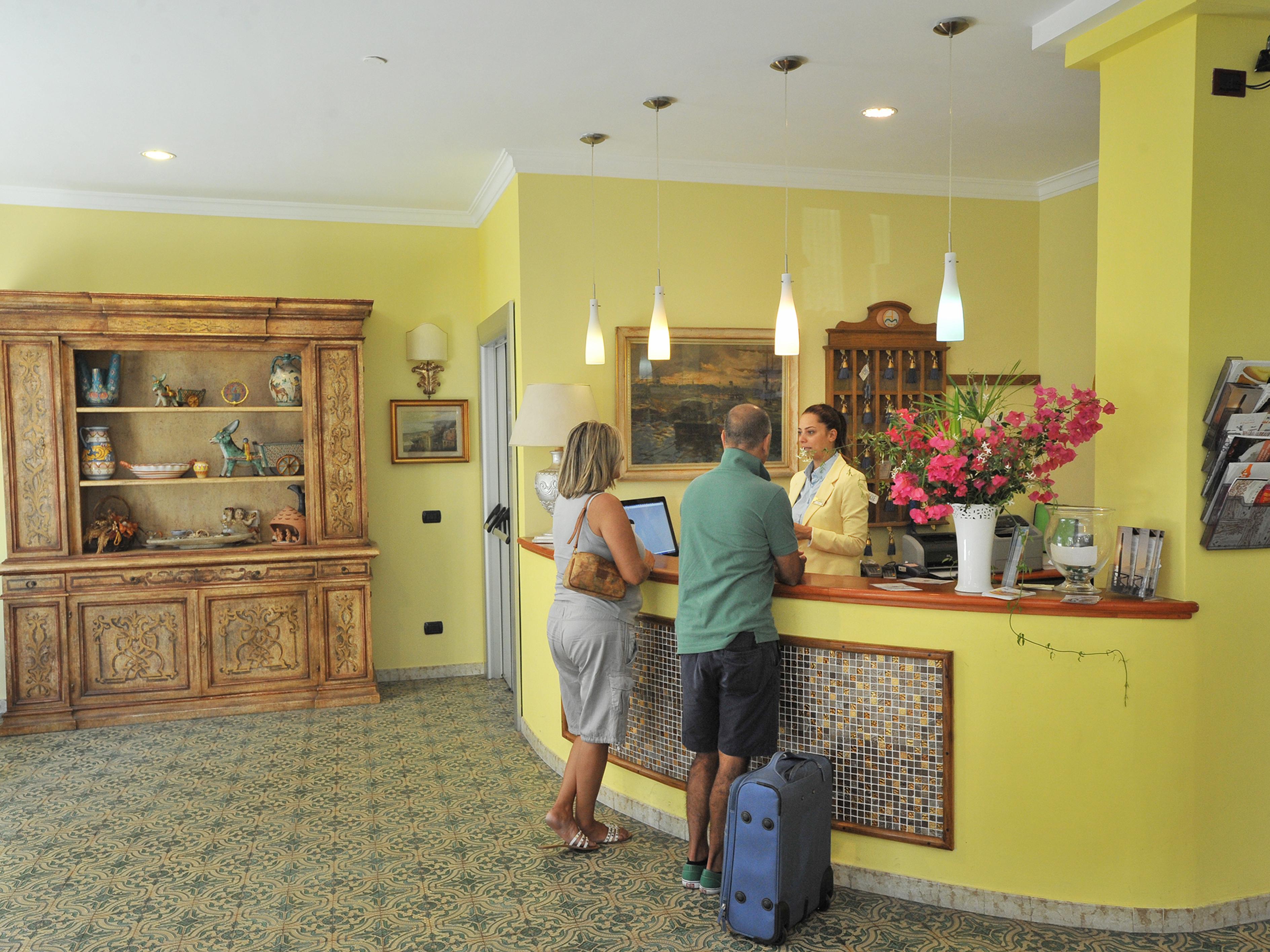 Hotel Miramare Maiori Bagian luar foto